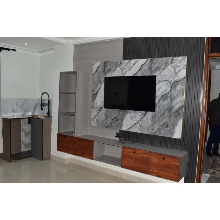 Suit Rooms - Lounge Area